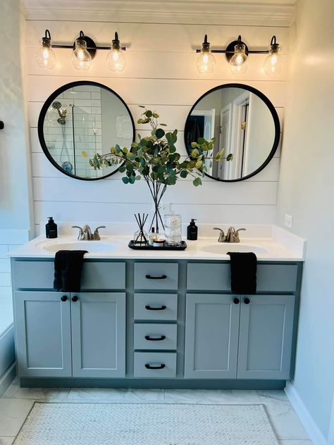 Small Bathroom Wallpaper, Bathroom Redecorating, Bathroom Farmhouse Style, Bathroom Redesign, Master Bath Remodel, Modern Farmhouse Bathroom, Double Vanity Bathroom, Bathroom Remodel Designs, Up House