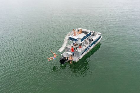 Double Decker Pontoon Boat, Pontoon Boat With Slide, Party Pontoon, Best Pontoon Boats, Luxury Pontoon Boats, Pontoon Boat Accessories, Deck Slide, Cool Slides, Pontoon Boats