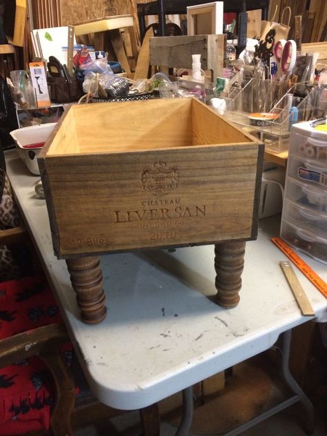 I found a great wine box and wanted to do something with it and as I was rummaging around in my shop saw 4 legs that would look great on it. #diyhomedecor #winebox #footstool #ottoman Unique Furniture Diy, Footstool Diy, Wine Box Crafts, Diy Footstool, Ottoman Diy, Hometalk Diy, Diy Ottoman, Footstool Ottoman, Diy Blanket Ladder