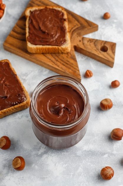 Nutella Spread, Strawberry Shortcake Recipes, Hazelnut Butter, Chocolate Spread, Nutella Recipes, Chocolate Pecan, Nut Butters, Toasted Pecans, Butter Recipe