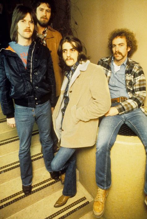 Eagles, Left to right Randy Meisner, Don Henley, Glenn Frey and Bernie Leadon. Glen Frey, Eagles Music, Bernie Leadon, Don Henley, Randy Meisner, Eagles Band, Glenn Frey, Life On The Road, Country Rock