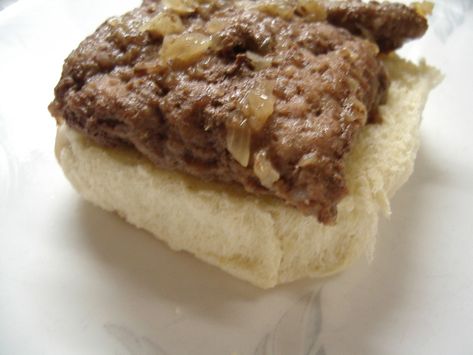 Krystal Burgers, Krystal Burger, Adkins Diet, White Castle, Slider Recipes, Copycat Recipe, Burger Recipes, Appetizers For Party, Copycat Recipes