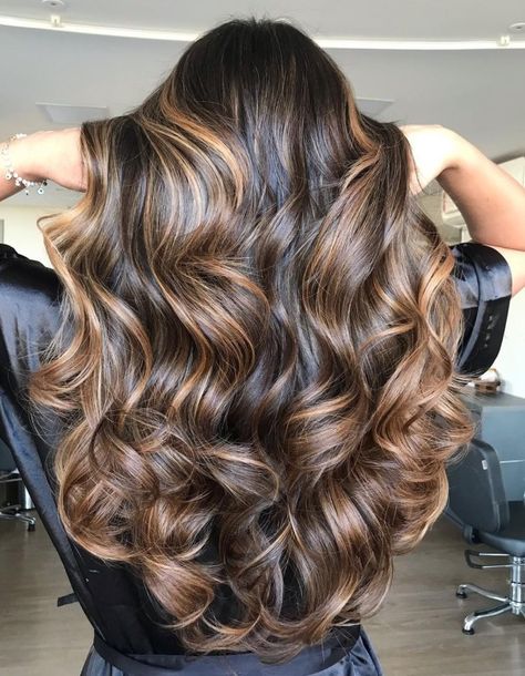 Highlights for Dark Curled Hair Dark Brown Hair With Highlights, Cinnamon Hair, Highlights Ideas, Light Blonde Highlights, Hair With Highlights, Curled Hair, Brunette Hair With Highlights, Beach Wave Hair, Black Hair With Highlights