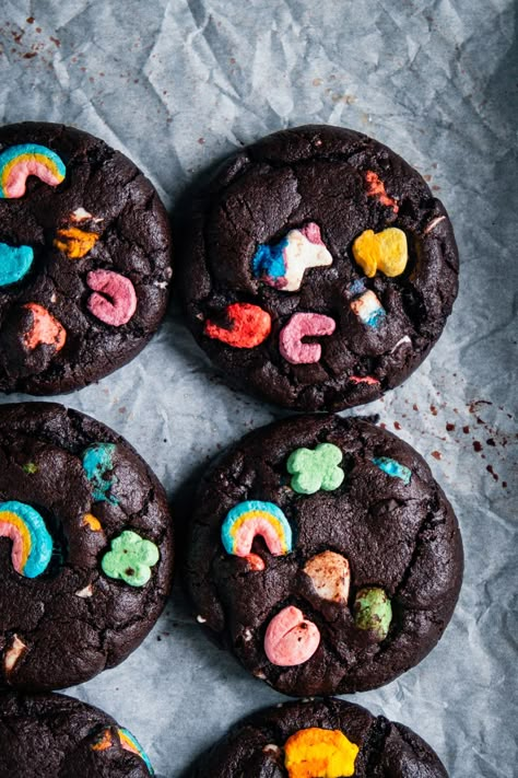 lucky charms chocolate cookies (for st patrick's day) — the farmer's daughter | let's bake something St Pattys Cookies, Lucky Charms Cookies, Sunday Desserts, Nuts And Chocolate, Cookies With White Chocolate, Granola Cookies, Brown Butter Chocolate Chip, Brown Butter Chocolate Chip Cookies, Bake Something