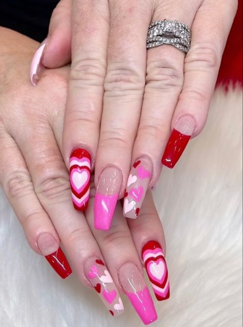 Nail inspiration cute hearts powerpuff girl style Pink Heart Nails, Nails Heart, Cute Hearts, Heart Nail Art, Powerpuff Girl, Heart Hair, Girls Nails, Heart Nails, Nail Inspiration