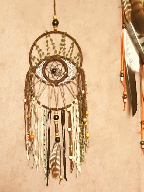 God's Eye - Dream Catcher Witchy House Decor, Dream Catcher Ideas, Diy Dream Catcher Tutorial, Witchy House, Glass Spider, Hippie Crafts, Spooky October, Dream Catcher Patterns, Dream Catcher Tutorial