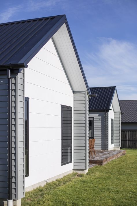 Stria Cladding, Weatherboard Exterior, Fibre Cement Cladding, Bathroom Large, Facade Cladding, Office Coffee, New Build, Facades, New Builds