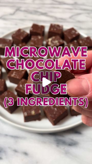 Kathleen ~ Easy, Everyday Recipes on Instagram: "MICROWAVE CHOCOLATE CHIP FUDGE 🍫 Follow @KathleensCravings for more easy sweet treat recipes and grab the recipe below! ⬇️ 

I love that it’s only 3 ingredients but it’s easy to customize with mix-ins or toppings, like chopped nuts!

* 3 cups semi-sweet chocolate chips 
* 1 12 oz can sweetened condensed milk
* 2 tablespoons butter
* Optional - Flaky sea salt for on top, I like Maldon sea salt
* Optional - 1/2 teaspoon vanilla extract

1. Line an 8”x8” or 9″x9″ pan with parchment paper and spray with cooking spray.
2. Add the chocolate chips, condensed milk, butter (vanilla, if using) to a large microwave safe bowl. Stir to combine.
3. Microwave for 60 seconds then stir and microwave in 30 seconds intervals until all melted and combined (the Chocolate Chips And Condensed Milk, Fudge Microwave, Tictok Recipes, Chocolate Chip Fudge, Microwave Cooking Recipes, Sweet Treat Recipes, Sweetened Condensed Milk Recipes, Fudge Chocolate, Microwave Fudge