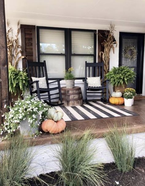 Corner Of Porch Decor, Modern Farmhouse Fall Decor Front Porch, Front Porch Seating Ideas Farmhouse, Front Porch Shelf Decor, Front Porch With Rocking Chairs Ideas, Covered Front Porch Furniture Ideas, Rocking Chair On Front Porch, Big Front Porch Decorating Ideas, Front Porch Ideas Rocking Chairs