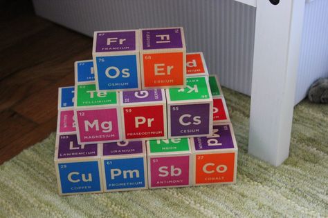 Element Blocks Science Themed Nursery, Geeky Decor, Bedroom For Kids, Science Room, Science Decor, Geek Baby, Theme Bedroom, Baby Nursery Themes, Stem For Kids