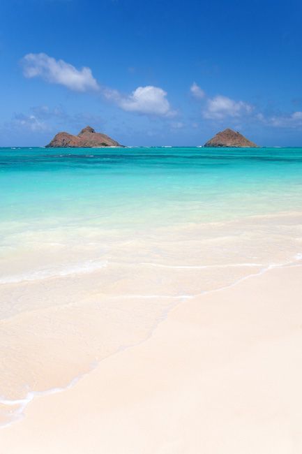 Lanikai Beach, Oahu Lanikai Beach, Clear Blue Water, Photography Beach, Beaches In The World, Beach Paradise, Vacation Places, Hawaii Travel, Sunny Day, Blue Water