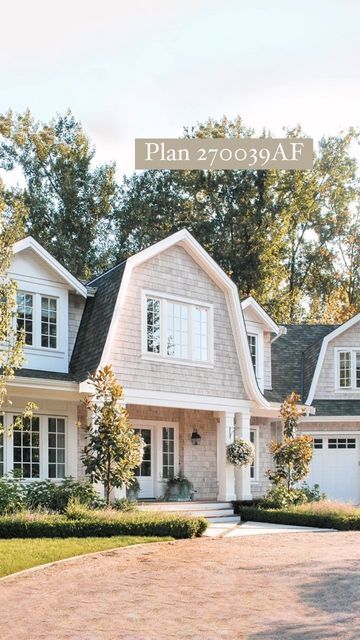 Hamptons Home, Street House, Dream House Rooms, Modern Farmhouse Plans, Dream House Interior, Dream House Exterior, Home Plan, Dream House Plans, Pretty House