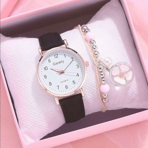 Brand New Set Of Watch And Bracelet Simple Watches, Small Watch, Arte Cyberpunk, Rhinestone Cross, Quartz Clock, Elegant Accessories, Women Wrist Watch, Watch Collection, Star Patterns