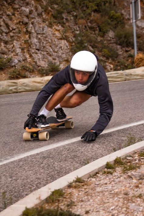 Downhill Skateboarding, Longboard Aesthetic, Downhill Longboard, Kyokushin Karate, Action Sports, Off The Wall, Skateboarding, Karate, Kpop Idol