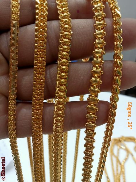 Gold Kappu, Earrings With Price, Men Chain, Hand Chain Jewelry, Gold Jewels Design, Neck Pieces Jewelry, Black Beads Mangalsutra Design, New Gold Jewellery Designs, Antique Jewellery Designs