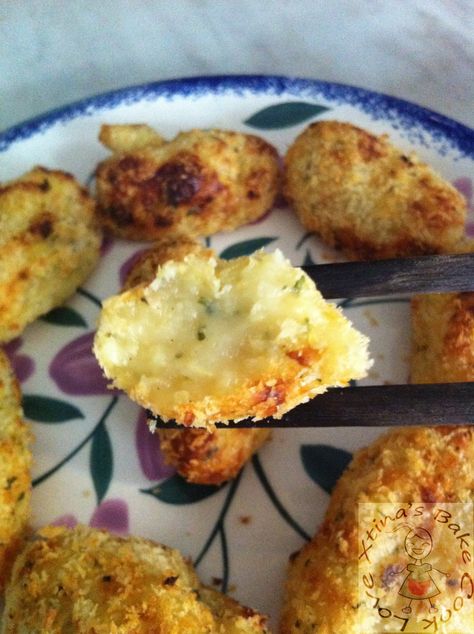 Air-fried Potato Croquettes with Parmesan Cheese Phillips Air Fryer, Air Fry Potatoes, Actifry Recipes, Philips Air Fryer, Potato Croquettes, Fried Potato, Air Fried Food, Air Fry Recipes, Air Fryer Healthy