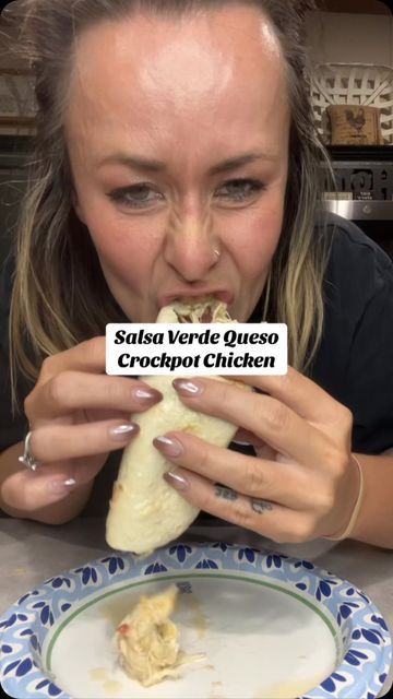 Katlyn Foster on Instagram: "Salsa Verde Queso Crockpot Chicken 

Ingredients
Meat
• 2 lbs Chicken breasts, boneless skinless
Condiments
• 1 15 oz jar Queso blanco dip
• 1 16 oz jar Salsa verde 
• Rotel
Salt & Pepper
#recipe #crockpot #crockpotmeals #foodie #salsaverde #weeknightdinner #easymeal #simplerecipe" Queso Chicken Tacos Crockpot, Salsa Verde Queso Crockpot Chicken, Queso Crockpot, Queso Blanco Dip, Recipe Crockpot, Pepper Recipe, Chicken Tacos Crockpot, Crock Pot Tacos, Green Salsa