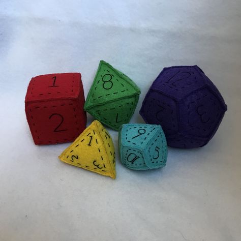 Felt dice for my geeky bestie’s baby Dnd Diy, Dnd Gifts, Baby Cosplay, Nerdy Gifts, Felt Food, Diy Stuff, Felt Diy, Baby Crafts, Montessori Toys