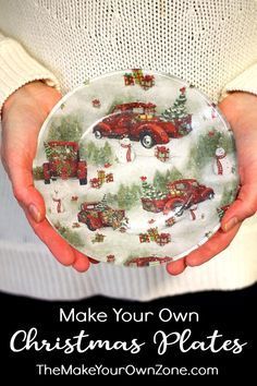 Homemade decoupage plates are a fun and frugal way to make your own Christmas dishes. All you need for this Christmas craft are glass plates, some fabric, and some Mod Podge. Diy Decoupage Plates, Diy Christmas Plate, Mod Podge Fabric, Diy Mod Podge, Decoupage Plates, Dollar Tree Christmas Decor, Mod Podge Crafts, Christmas Decoupage, Decoupage Diy