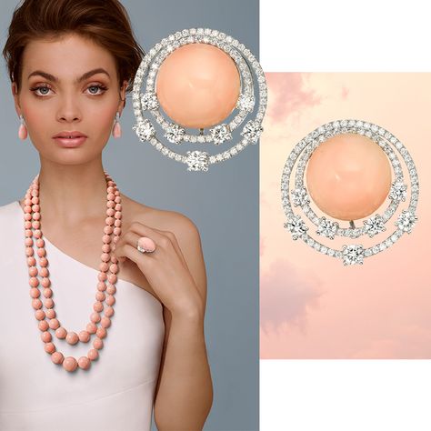 Pearl Trend, 2018 Runway, Angel Skin, Pearl Necklace Designs, Edwardian Jewelry, Coral Ring, Coral Earrings, White Coral, Coral Jewelry