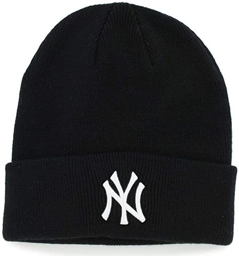 Yankees Outfit, Ny Hat, Cool Beanies, Carhartt Beanie, Yankees Hat, Beanie Outfit, Embroidered Gifts, Black Beanie, Winter Cap