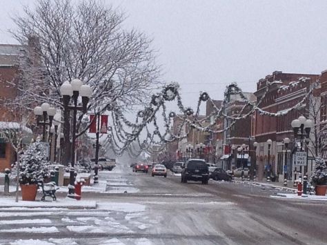 New Ulm, MN from Linda Domeier Christmas Downtown, Nostalgia Christmas, Nostalgic Winter, Forever Winter, Christmas Nostalgia, Christmas Dreaming, I Love Winter, Christmas Time Is Here, Christmas Feeling