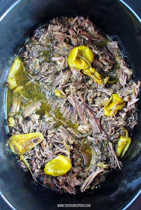 Healthy Crock-Pot Mississippi Pot Roast (Paleo, Low Carb, Keto & Whole30) Pot Roast Keto, Mississippi Pot Roast Recipe, Cauliflower Roasted, Pot Roast Recipe, Crockpot Turkey, Turkey Breast Recipe, Mississippi Pot Roast, Dump Meals, Homemade Gravy