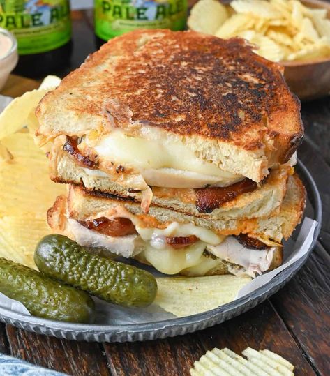 Turkey Bacon Grilled Cheese Turkey Grilled Cheese, Turkey Melts, Bacon Sandwich Recipes, Turkey Grilled, Toasted Turkey, Brined Turkey Breast, Turkey Sandwiches Recipes, Sandwich Wraps Recipes, Slow Cooker Turkey Breast