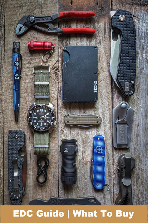 Equip yourself with the best everyday carry (EDC) essentials with our ultimate buying guide! Explore top picks and expert advice on knives, multitools, flashlights, and more to enhance your daily preparedness and efficiency. Perfect for beginners and seasoned enthusiasts alike. Dive into the guide at TechWriterEDC.com! #EDCGear #EverydayCarry #Preparedness #GearUp Mochila Edc, Urban Survival Kit, Everyday Carry Tools, Multitool Edc, Everyday Carry Edc, Edc Backpack, Edc Carry, Edc Essentials, Get Home Bag