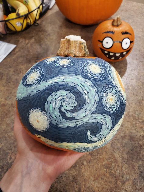 Painted Pumpkins Ideas Aesthetic, Pumpkin Painting Starry Night, Art On Pumpkins, Van Gogh Pumpkin Painting, Intricate Pumpkin Painting, Starry Night Pumpkin Painting, Star Pumpkin Painting, Painted Fall Pumpkins, Pumpkin Painting Ideas Coraline