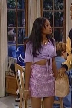 Iconic purple number Brandi Quinones, Ashley Banks Outfits, Katerina Petrova, 90s Inspired Outfits, Bratz Inspired Outfits, 00s Fashion, Clueless Outfits, Black Femininity, Fresh Prince