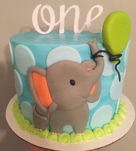 Elephant 1st Birthday Smash Cake Elephant Cake Birthday, Elephant Birthday Party Boy, Elephant Smash Cake, 1st Birthday Elephant Theme, Elephant Theme Cake, Elephant Theme Birthday Party, Elephant 1st Birthday, Elephant Birthday Cakes, Cake Elephant