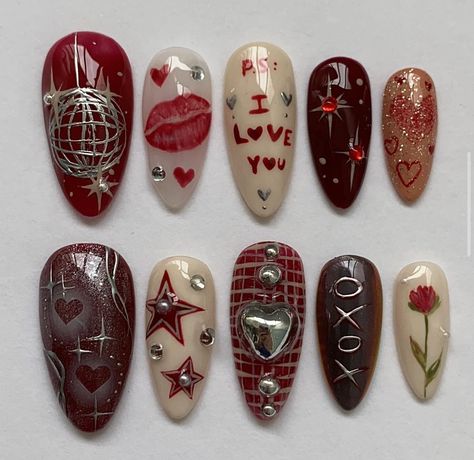 Chrome Red Nails, Chrome Red, Red Nail Art, Hippie Nails, Grunge Nails, Red Nail Designs, Pretty Gel Nails, Really Cute Nails, Kawaii Nails