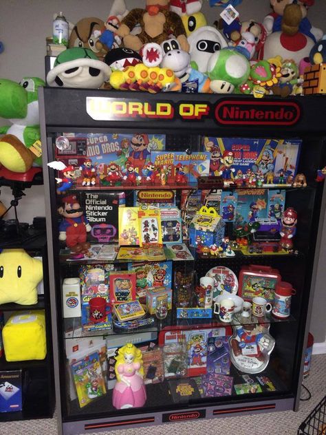 Mario Collection Room, Geek Room Ideas, Nintendo Room, Mario Collection, Retro Rooms, Geek Room, Nerd Aesthetic, Retro Games Room, Nerd Room