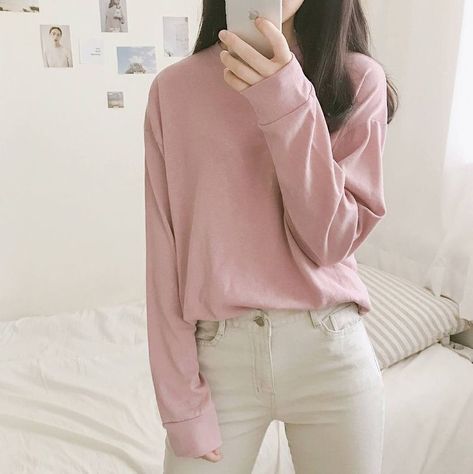 Korean Casual Outfits, Korean Girl Fashion, Korean Fashion Trends, Ulzzang Fashion, Kpop Fashion Outfits, Korean Street Fashion, Korean Outfits, Kpop Fashion, Casual Style Outfits