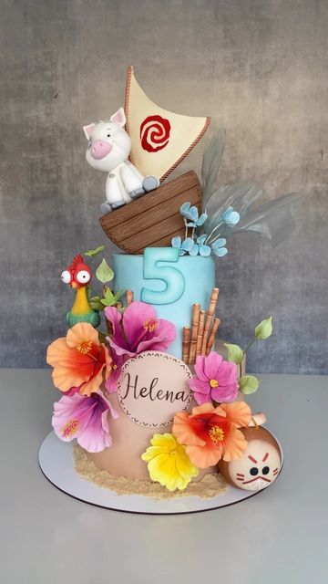 Disney Moana Birthday Party, Gigi Birthday, Moana Bebe, Moana Cake, Maria Valentina, Moana Birthday Party, Cupcake Cake Designs, Moana Party, Moana Birthday