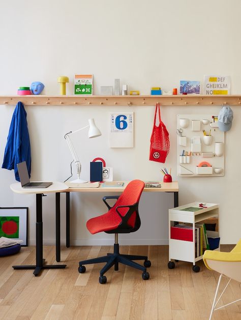 Kids room with desk