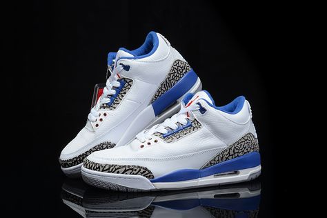 The Air Jordan 3 Retro "True Blue" Is Returning in 2016 Jordan 3 True Blue, Nike Lebron Shoes, Lebron Shoes, All Nike Shoes, Shoes Sneakers Jordans, Jordan 3 Retro, Air Jordan 3 Retro, Nike Air Jordans, Air Jordan 3