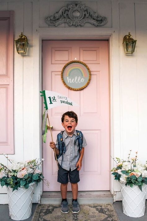 First Day Of School Pennant, Harry Potter School Supplies, School Pennant, First Day Of School Pictures, Pencil Pouches, Back To School Pictures, Diy Back To School, First Day Of School Activities, Pennant Flags