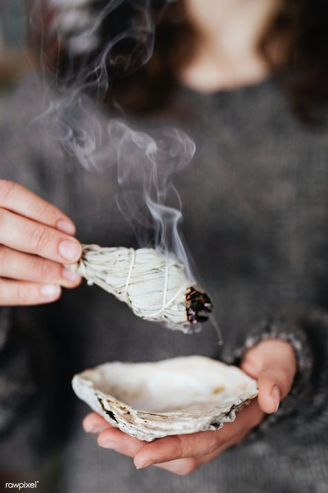 Woman burning sage smudge to cleanse the house | premium image by rawpixel.com / Karolina / Kaboompics Spiritual Photos, Burning Sage, Voodoo Spells, White Sage Smudge, Sage Smudge, Removing Negative Energy, Spell Caster, Healing Meditation, Smudge Sticks