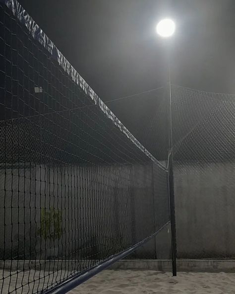 🏐 beach volleyball night (no beach) Beach Volleyball, Volleyball, I Can, On Instagram, Instagram