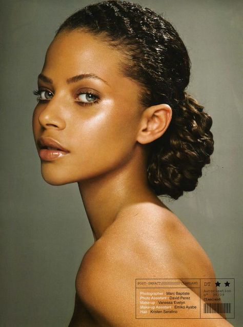 denise vasi hairstyles Wedding Hairstyles Natural, Latin Family, Denise Vasi, Healthy Relaxed Hair, Portrait References, Hair Bun Tutorial, Hair Regimen, Box Braids Styling, Trendy Wedding Hairstyles