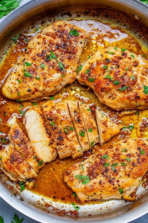 Stove Top Recipes, Garlic Butter Chicken, Health Dinner, Health Dinner Recipes, Chicken Dishes Recipes, Butter Chicken, Garlic Butter, Chicken Dinner Recipes, Easy Chicken Recipes