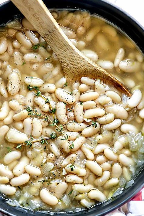 Bean And Sausage Soup, Cannellini Beans Recipes, White Bean Recipes, Beans And Sausage, Northern Beans, Foodie Crush, How To Cook Beans, Great Northern Beans, Cannellini Beans