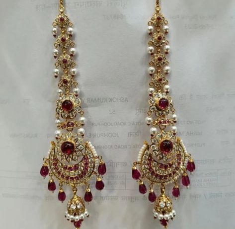 Nath Rajputi, Rajputi Earrings Design Gold, Rajputi Aad Design Gold, Rajputi Earrings, Vanki Designs Jewellery, Rajput Jewellery, Fashion Jewelry Necklaces Gold, Diamond Necklace Indian, Rajasthani Dress