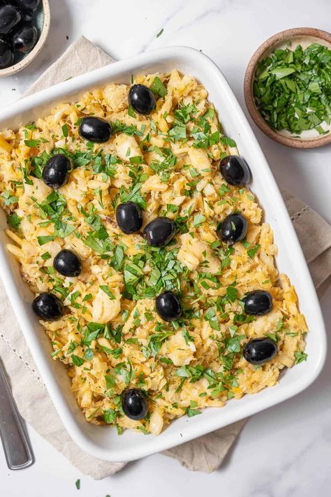 Authentic Bacalhau à Brás Recipe - Spanish Sabores Bacalao Recipe Portuguese, Caldo Verde Recipe, Bacalhau Recipes, Portuguese Dishes, Potatoes And Eggs, Croquettes Recipe, Portugal Food, Mastered It, Recipe Icon