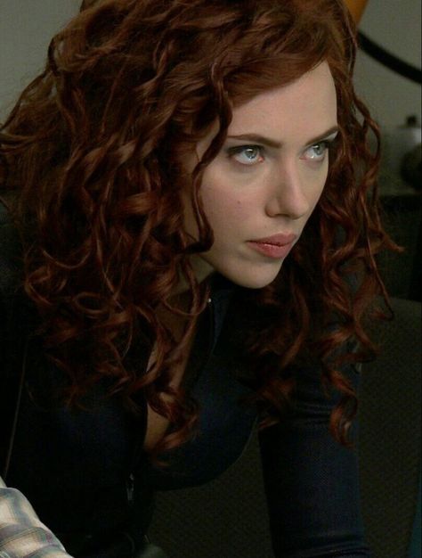 Scarlett Johansson Curly Hair, Scarlett Johansson Red Hair, Natalie Rushman, Black Widow Avengers, Iron Man 2, Natalia Romanova, Black Widow Natasha, Black Curly, Forever Girl