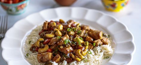 Cashew Pork by Ree Drummond Pioneer Woman Cashew Pork Stir Fry, Ree Drummond Cashew Pork, Jeff Mauro Buffa-yaki Wings, Pioneer Woman Cashew Pork, Cashew Pork Pioneer Woman, Cashew Pork, Ree Drummond Recipes, Cashew Recipes, Cashew Chicken Recipe