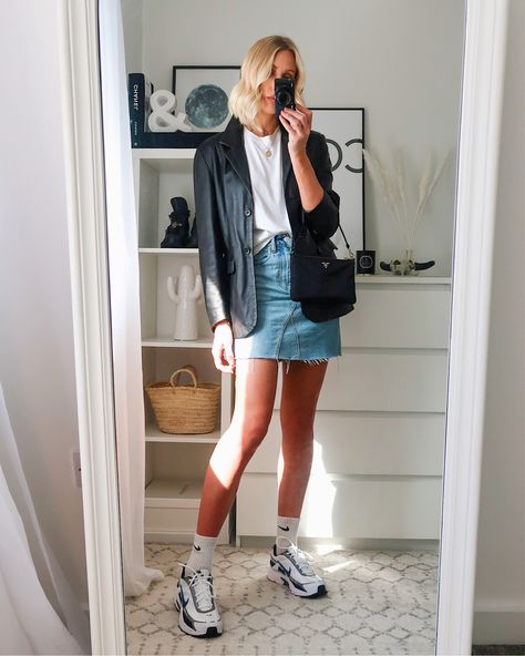 Leather blazer spring summer outfit no 5 @liketoknow.it #liketkit #LTKspring #LTKeurope http://liketk.it/2N40V Scandi Style Outfit, Charlotte Buttrick, Summer Minimal Style, Reconstructed Denim, Summer Minimal, Amsterdam Trip, Trainers Outfit, Outfit For Spring, Swedish Fashion