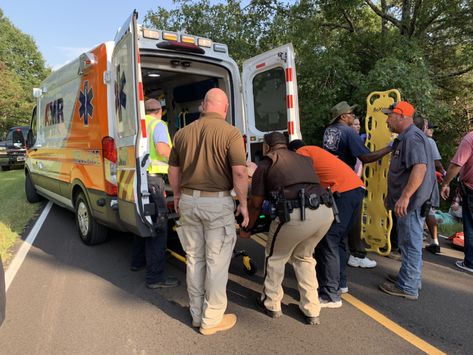 A car ran into a bus on Chapel Hill Road in Utica. According to authorities no children were on the bus.  4 Injured after an accident involving a school bus Posted by WJTV 12 News on Tuesday August 13 2019  Deputies assist people injured during a crash near Utica  Officers are working the scene and tending to the people who were in the vehicle. 12 News will bring you more information as it becomes available. School Bus Accident, Accident Car In The Road, Car Accidents Photos, Accident Car, Bus Accident, Brazil Men, Fake Ft Call, Road Accident, No Children